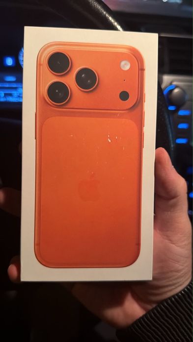 Продам iphone 17 pro 256gb