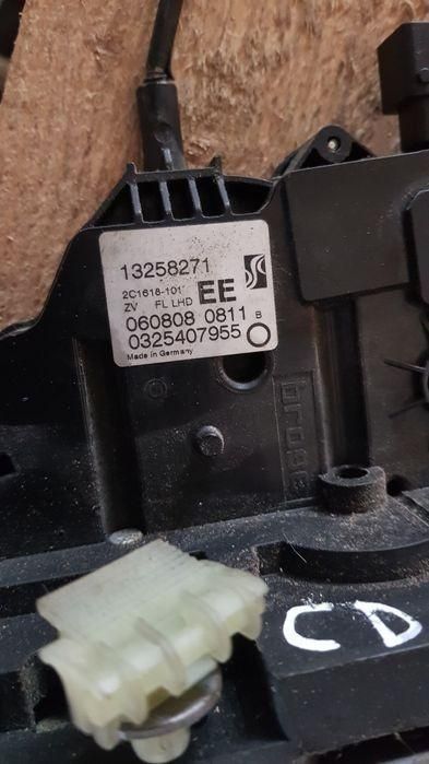 Broasca stanga dreapta spate Opel Corsa D