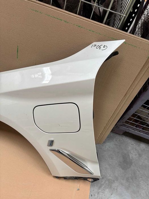 Преден ляв хибриден калник БМВ Г30 Г31 BMW G30 G31 2 броя