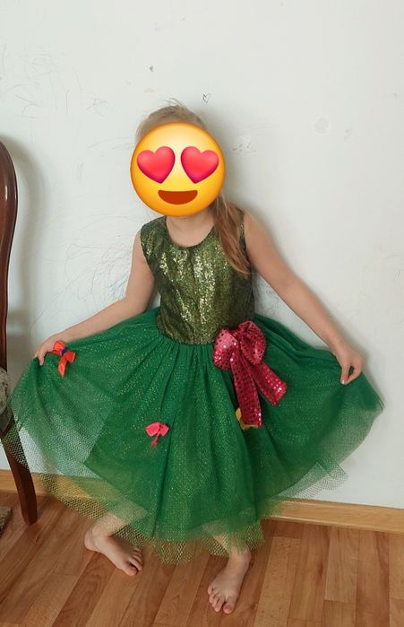 Продам платья для девочки