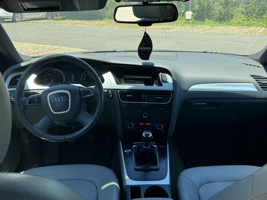 AUDI A4 2009 — imagine 5