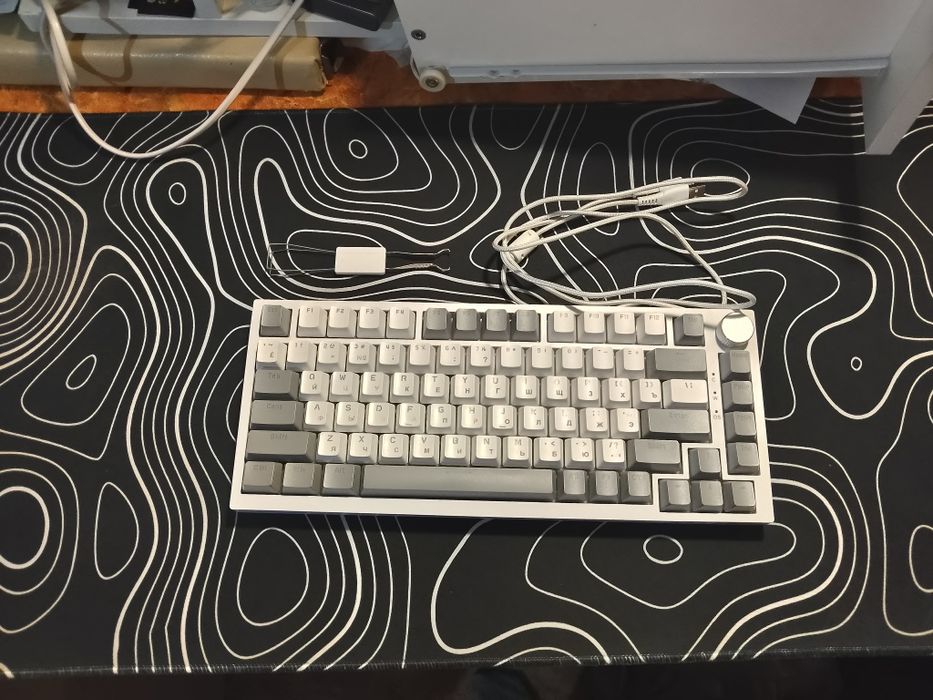 Клавиатура Ajazz AK820 + коврик на весь стол