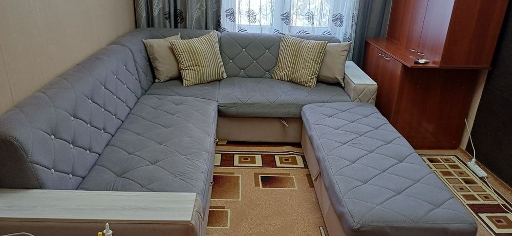 Срочно продаем Уголок