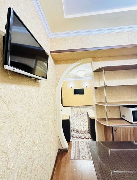 Продам 4 комнатную квартиру Геофизика №М256