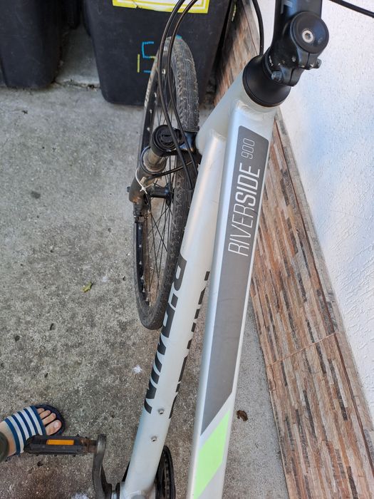 Vând bicicletă riverside 900
