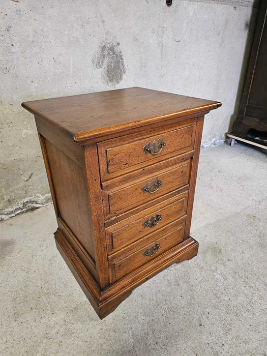 Скрин с обков от месинг (изцяло от масив)