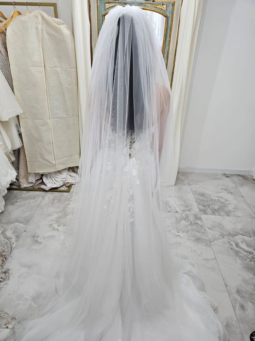 Vand rochie de mireasa