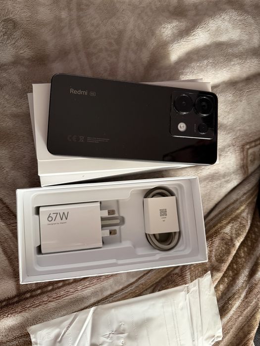 Продам телефон Redmi Note 13 pro