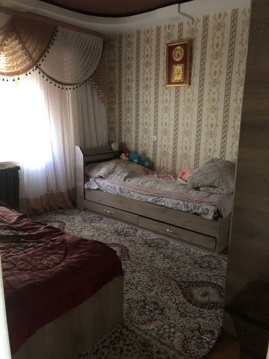 5-мкр.да жойлашган 2 хонали квартира ижарага берилади