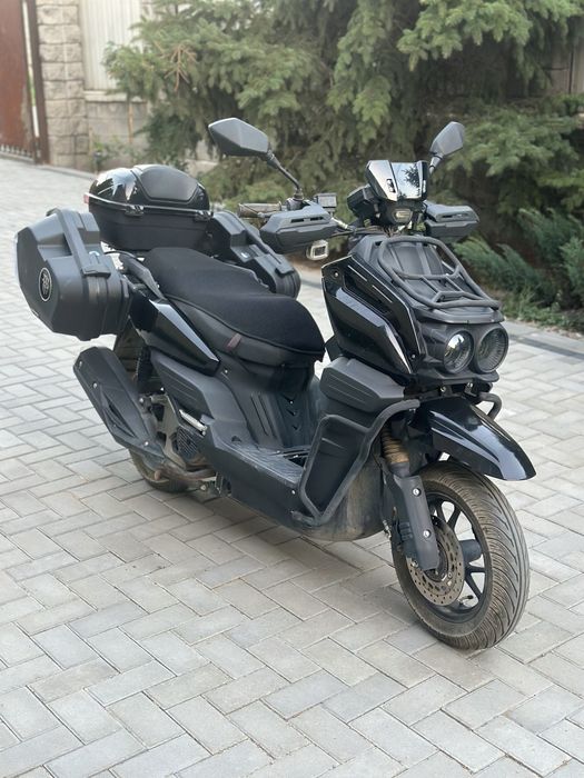 Продам мопед танк 150 кубов