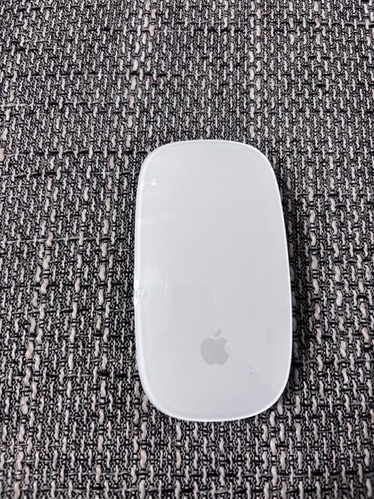 Mouse Magic Apple