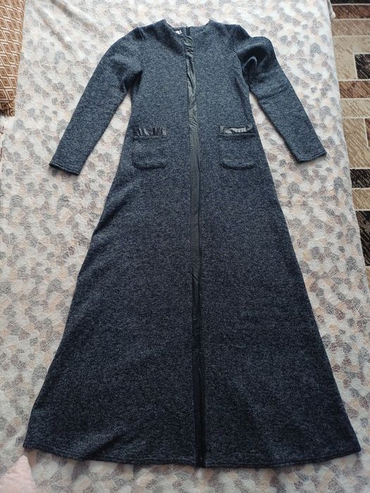 Платье длинное закрытое