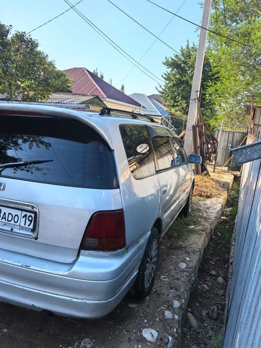 Продам машину срочно