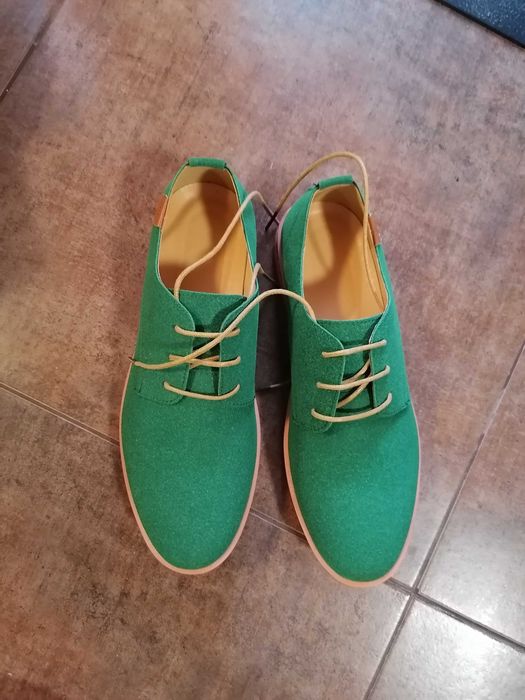 Зелени мъжки обувки