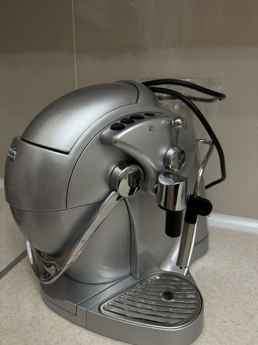 Кофемашина капсульная