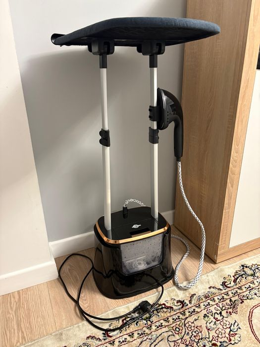 Продается паровой утюг