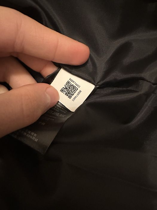 The North Face 1996 Retro Nuptse - размер М, черно