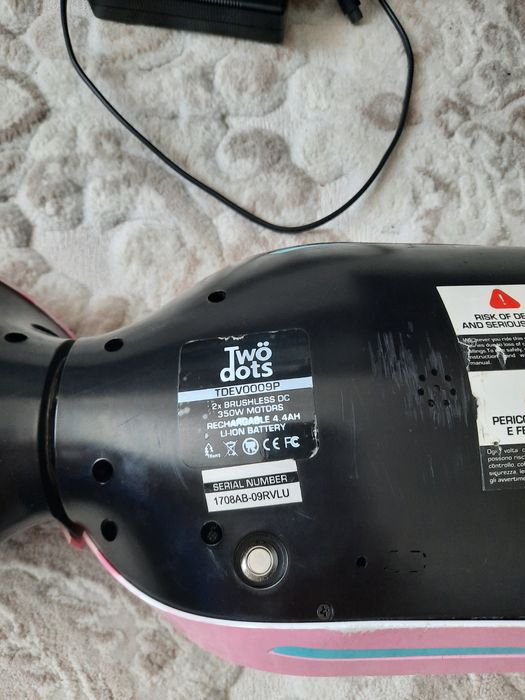 Vând hoverboard in stare perfectă de funcționare