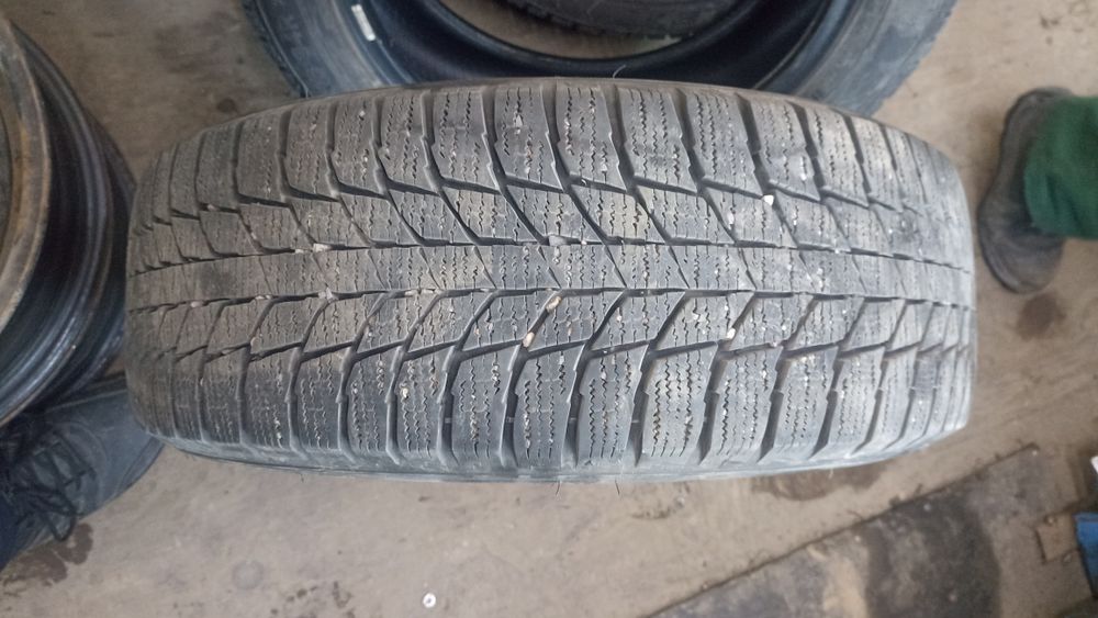 Резина всесезонная на 16