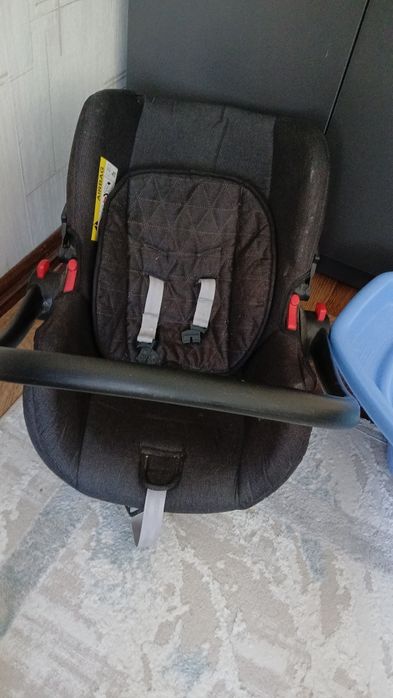 Продам автокресло belecoo