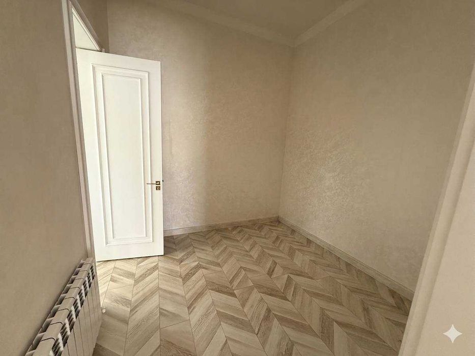 (М) Продаётся участок 10 соток с двумя домами в Зангиатинском районе