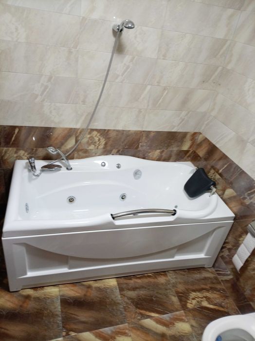 Cada cu hidromasaj