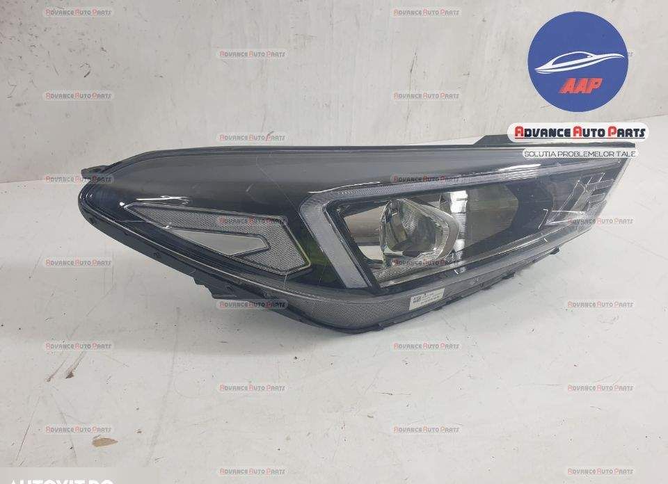 Десен фар / Desен far оригинален Hyundai Tucson 3 [фейслифт] Продавам