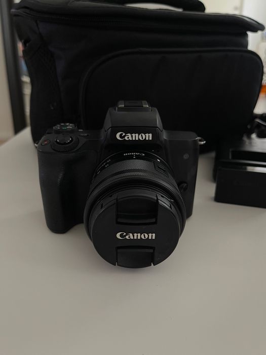 Фотоапарат Canon EOS M50