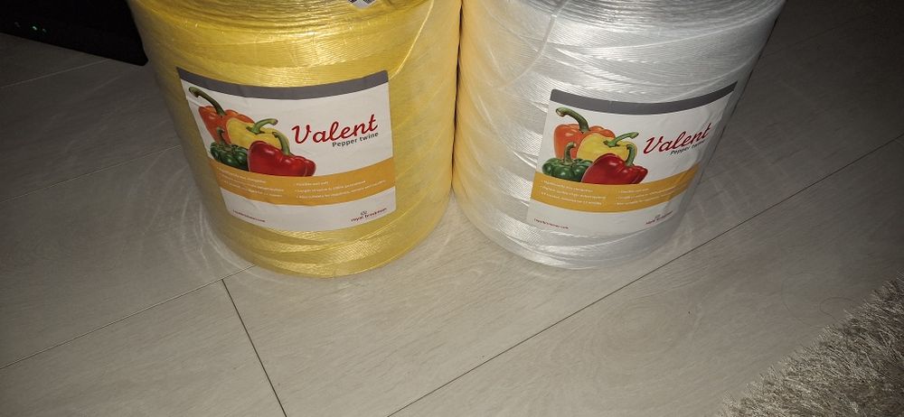 Vând 2 role ată tare