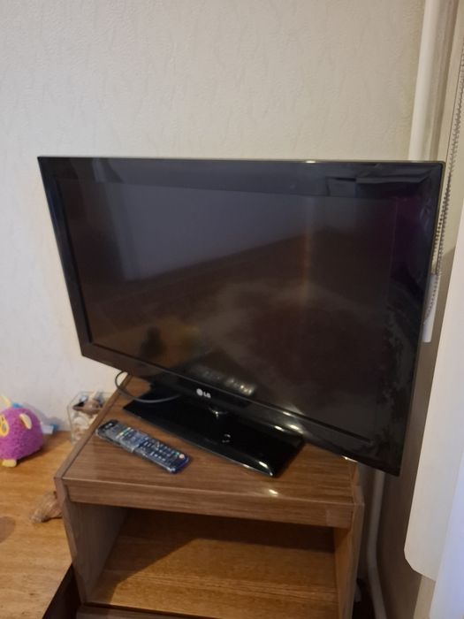 Продам телевизор LG 32LK430