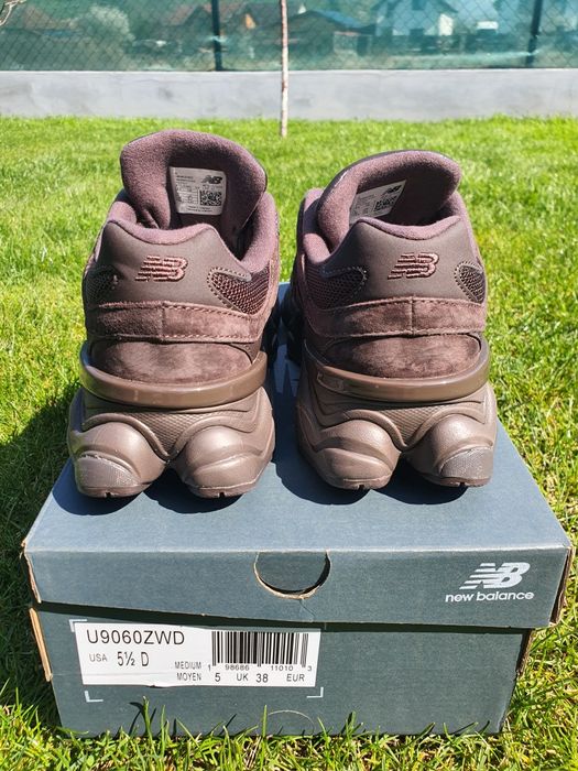 New Balance 9060