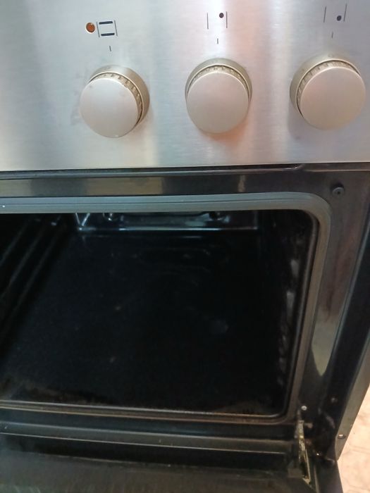 Фурна за вграждане от Германия като Нова  Само фурна