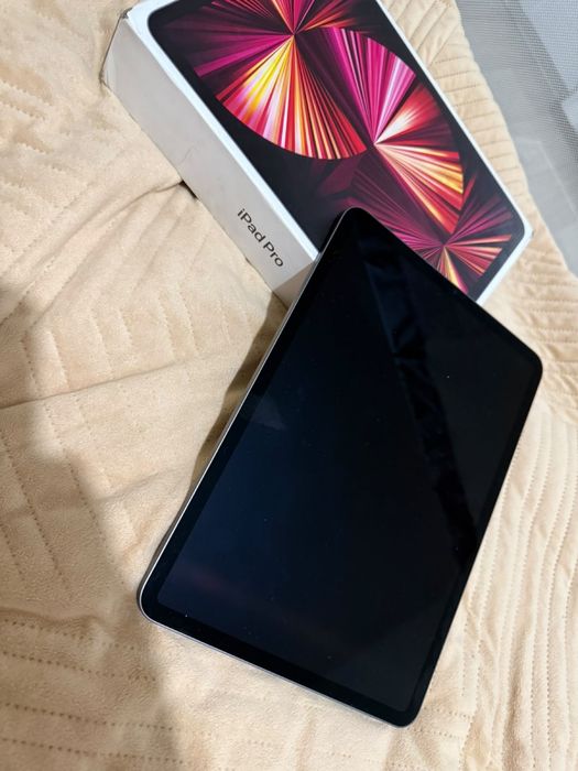 Ipad m1 3 rd generation