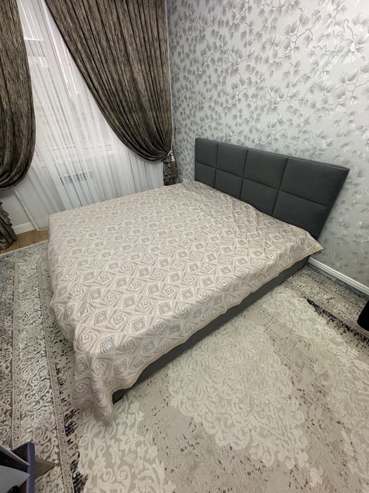 Двухместная кровать