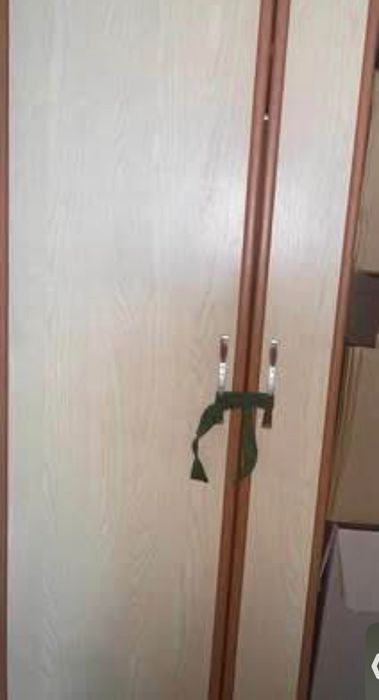 Mobilă cu canapea extensibila