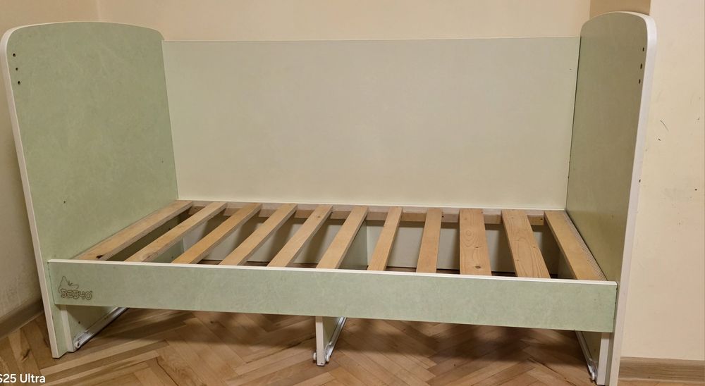 Бебешка кошара и скрин