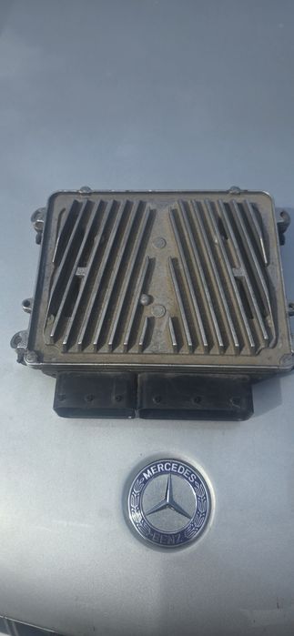 ЭБУ  Mercedes gl 450 x164