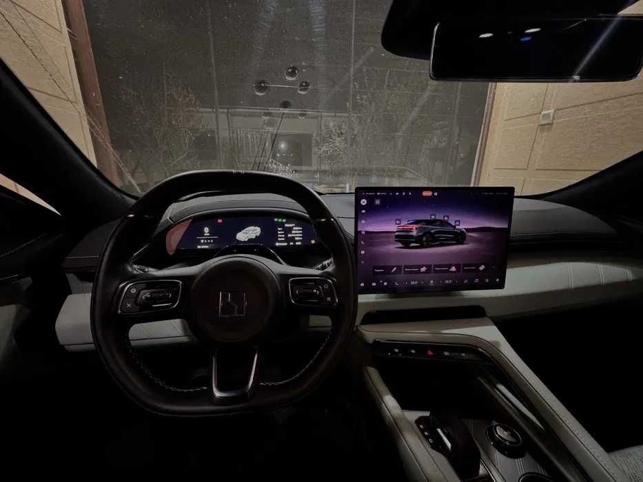 Zeekr 001 youZ-sport nasiya va naqtga chiqazib beramiz