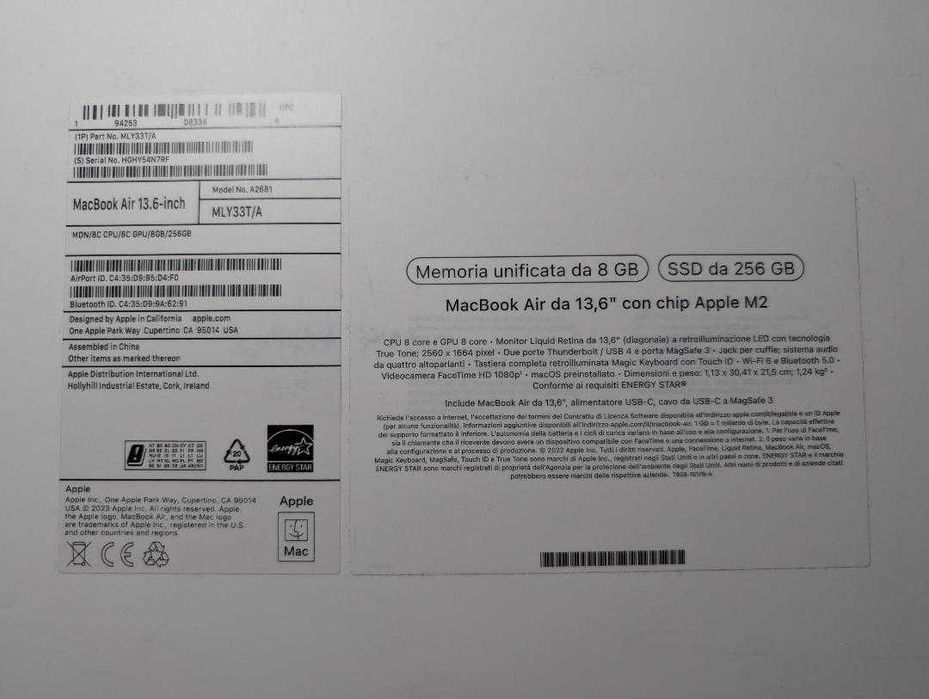 Cutie MacBook Air 13'6 inch