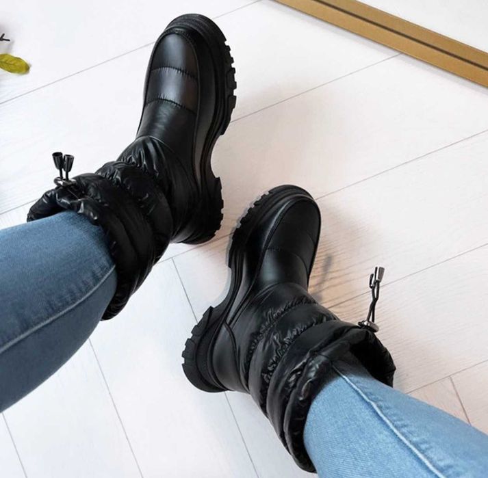 Cizme negre impermeabile