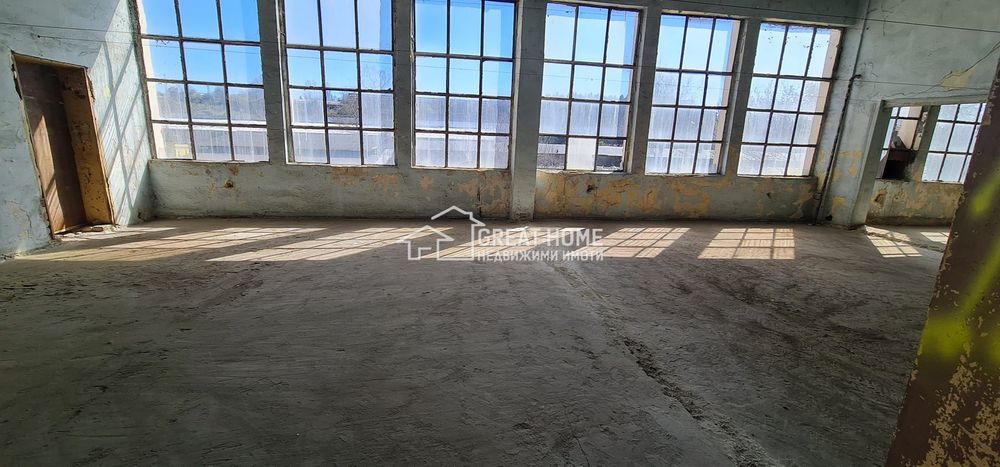 Дава се под наем Склад в Търговище, Промишлена зона - 800 кв.м за 612 € - Снимка #4