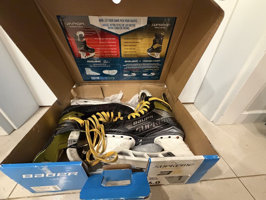 Кънки за лед Bauer Supreme 3S