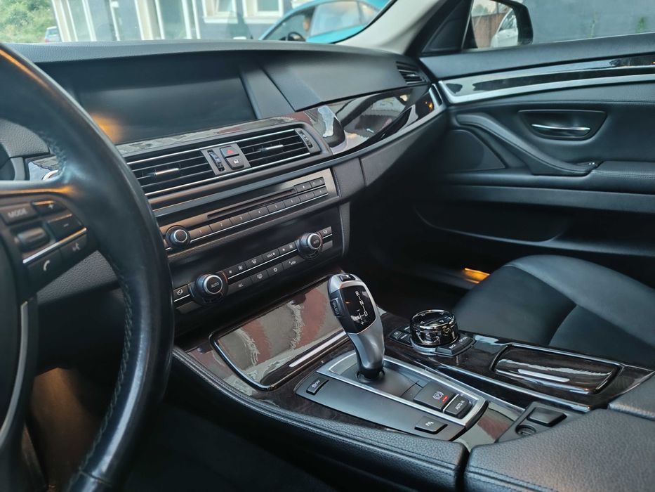 Bmw f10 530 ПЕРФЕКТНО състояние!