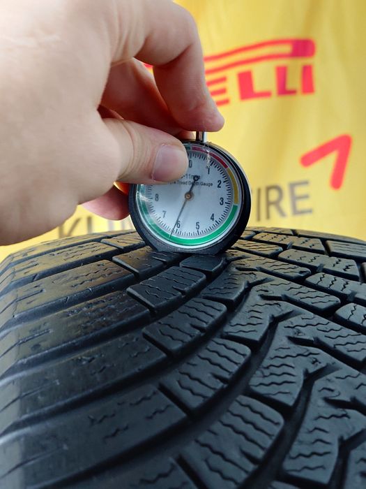 215/55R17 Falken 6,9-6,2mm anvelope in stare foarte buna