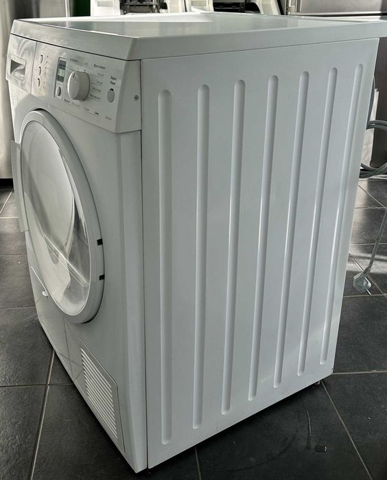 Сушилня Bosch Серия WTE8... | 7 kg | кондензна