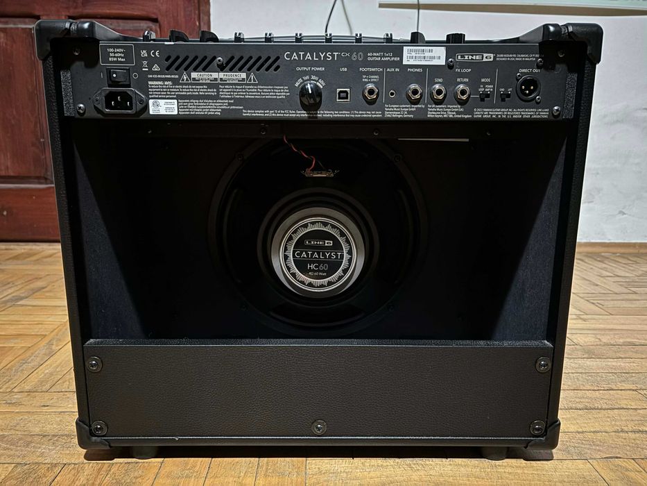 Line 6 Catalyst CX 60 – китарен усилвател, перфектно състояние
