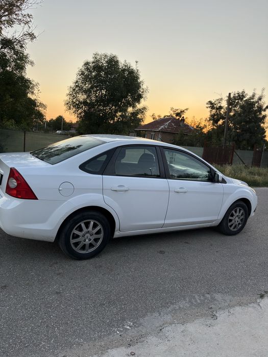 FORD Focus 2009 — imagine 4
