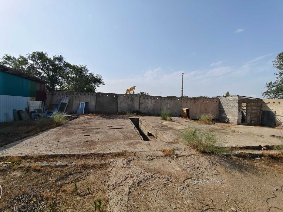 Промбазу, склады. Конаев