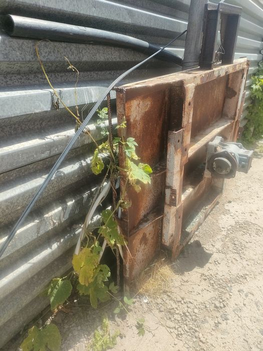 Продам Вибро стол и формы брусчатки