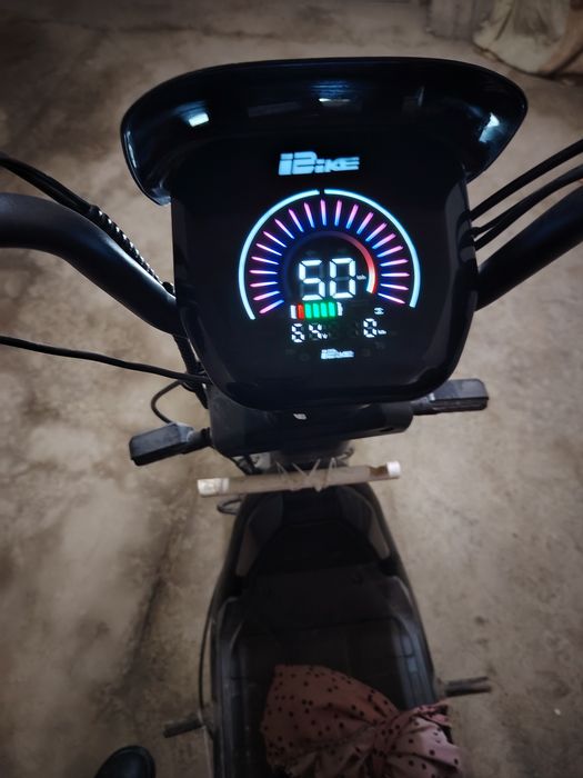 Scooter bonvi juda chaqqon